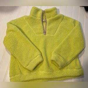 Super cute pullover